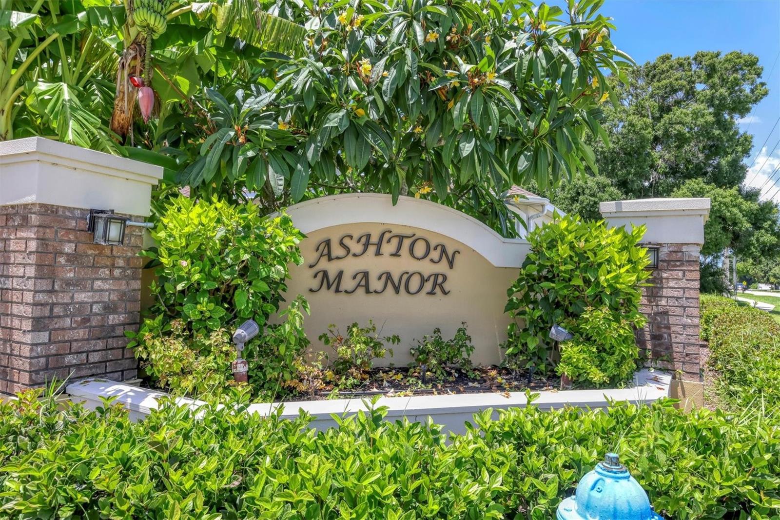 ASHTON MANOR - Residential
