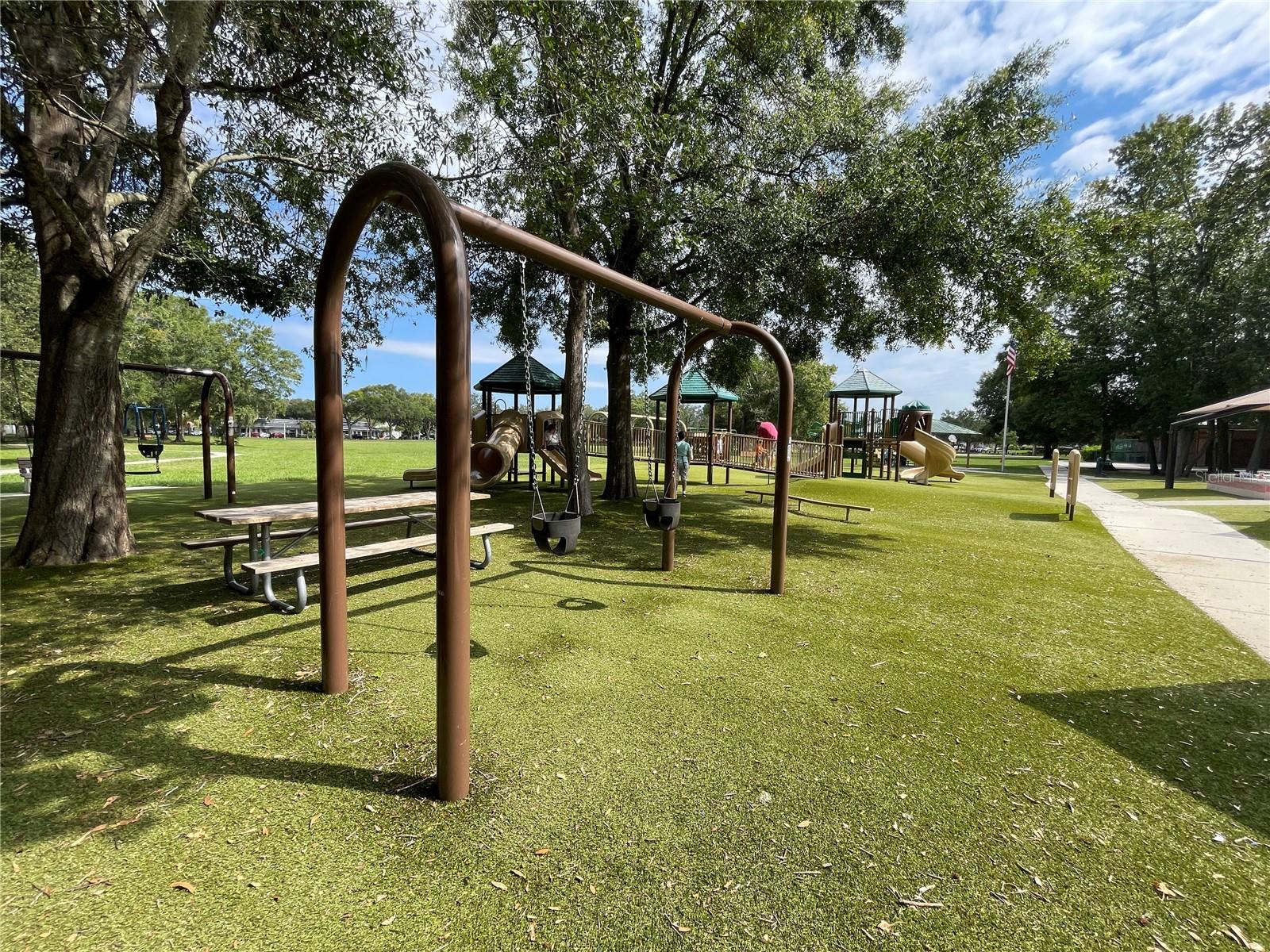 BEARSS LANDING - Residential