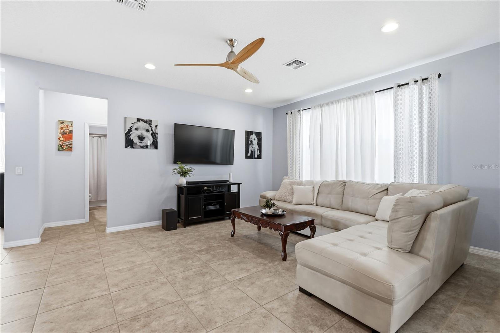 HARVEST LANDING - Residential
