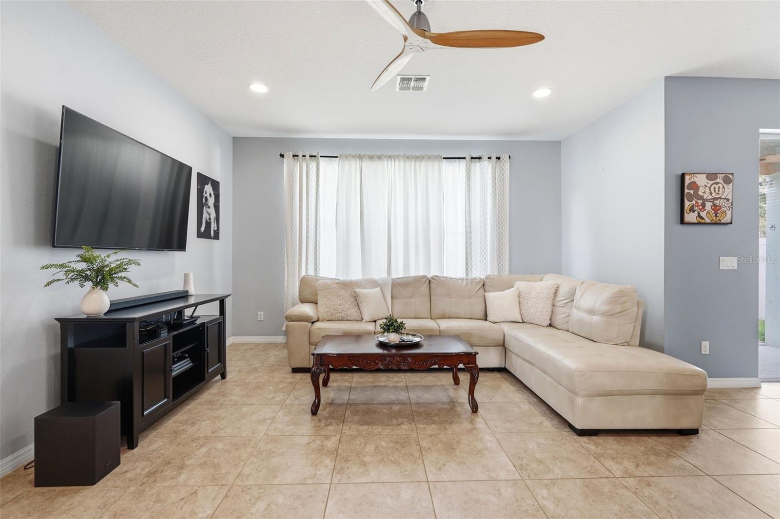 HARVEST LANDING - Residential