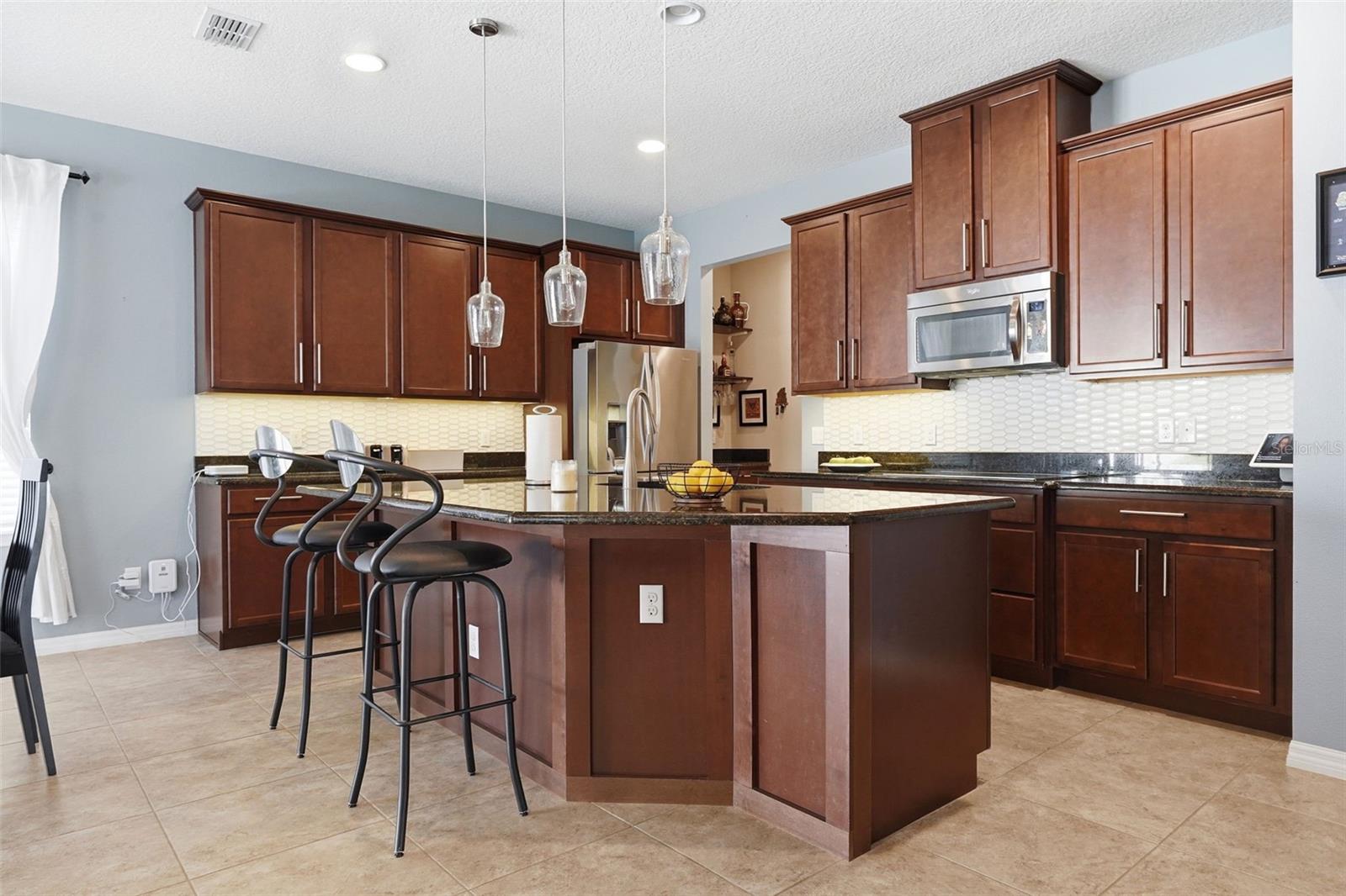 HARVEST LANDING - Residential