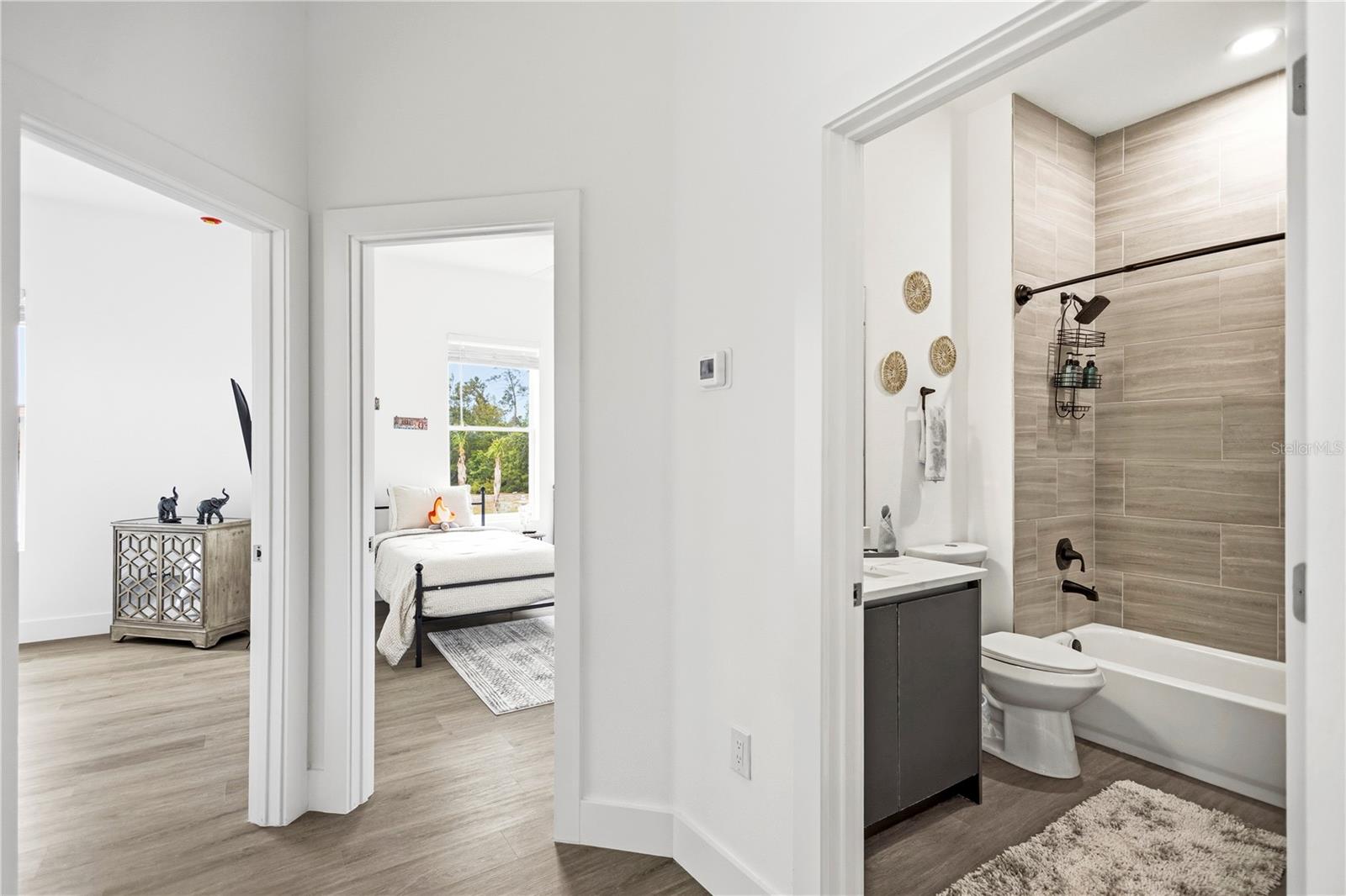 SPRING HILL - Residential Lease