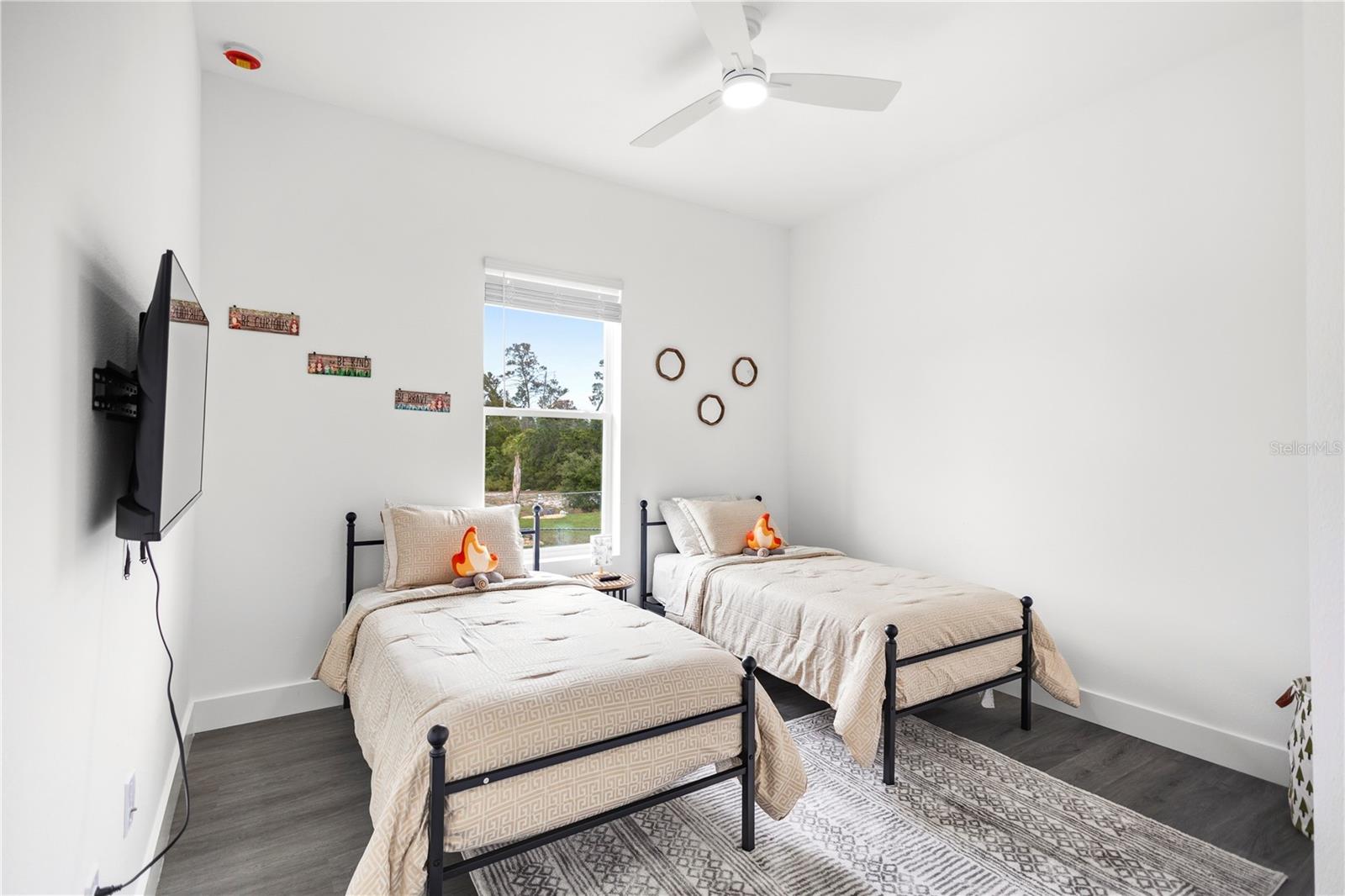 SPRING HILL - Residential Lease