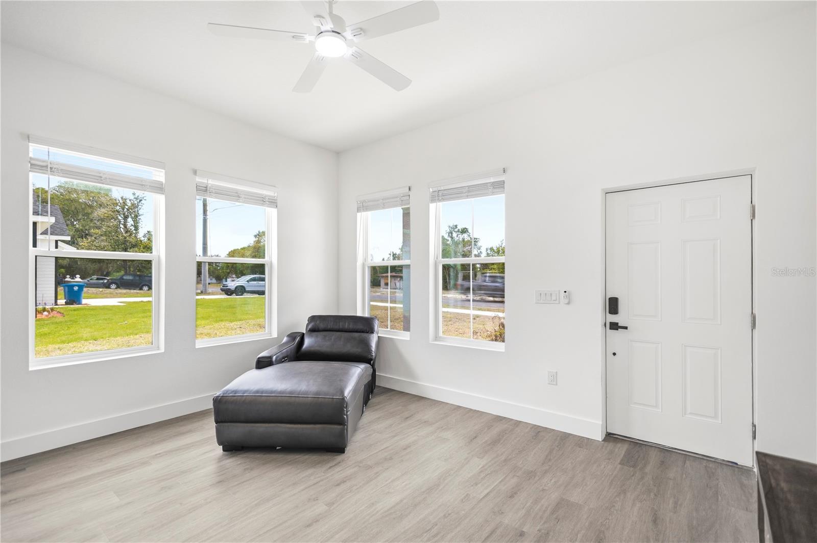 SPRING HILL - Residential Lease