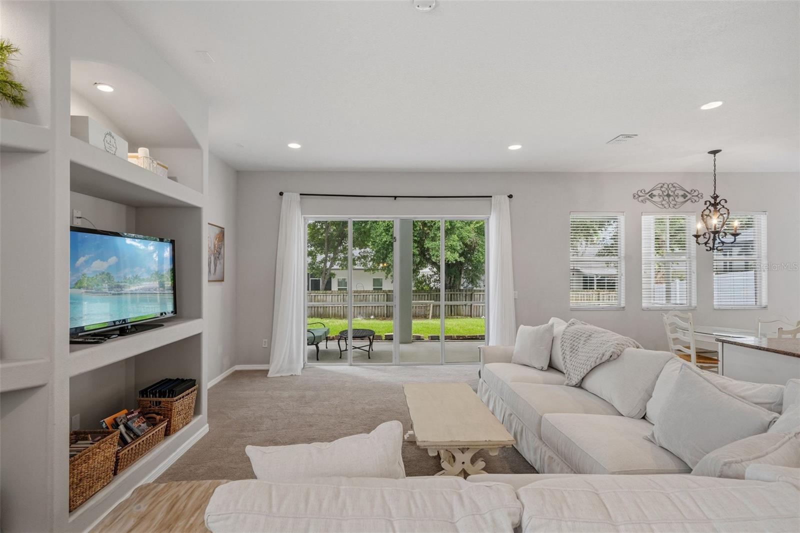 LIVE OAK PRESERVE - Residential