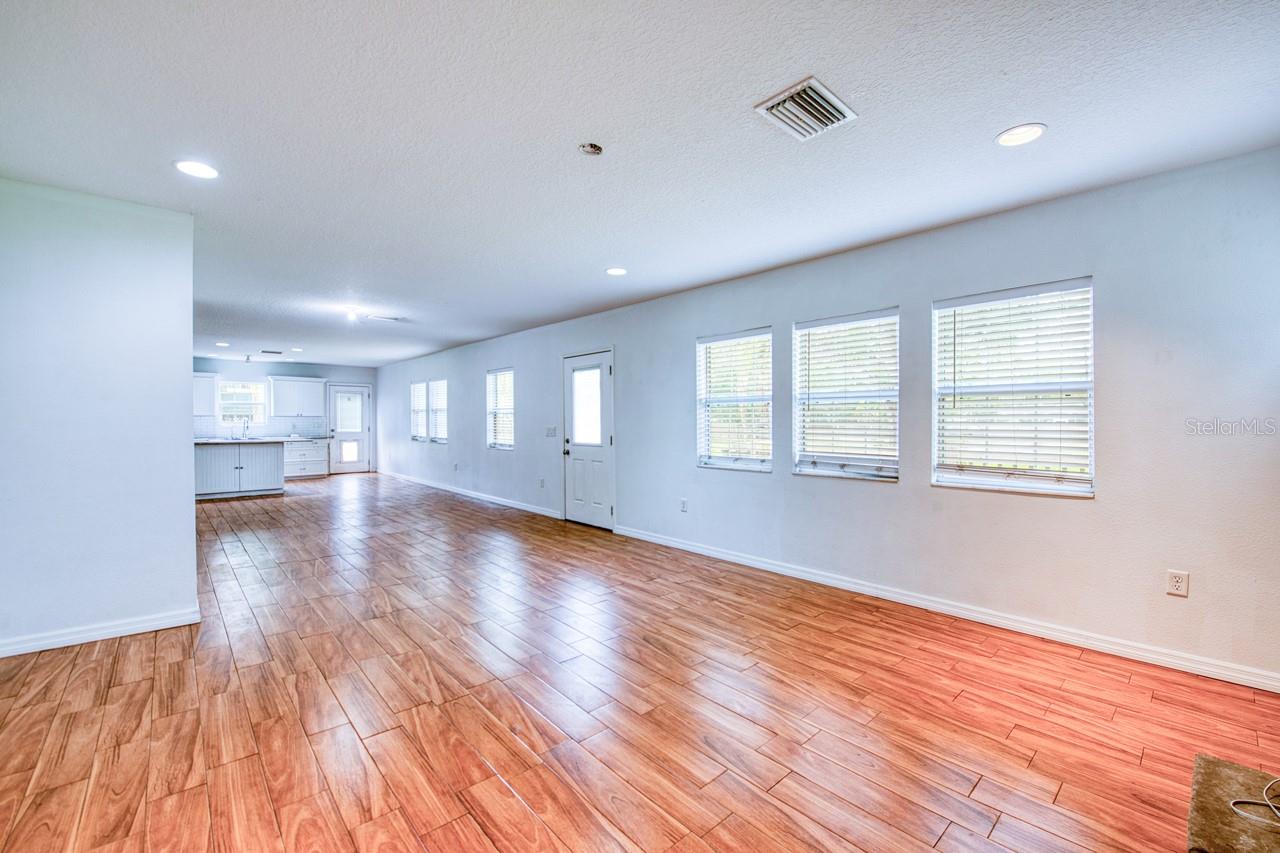 UNPLATTED - Residential