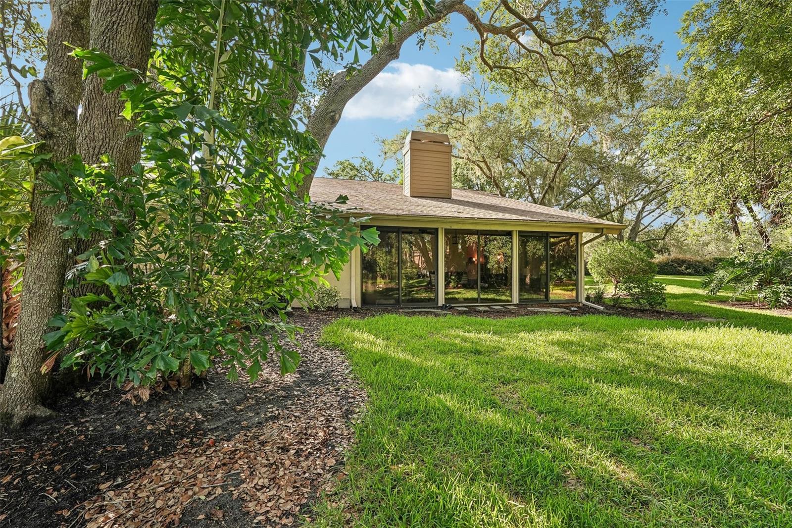 PIPERS WAITE - Residential