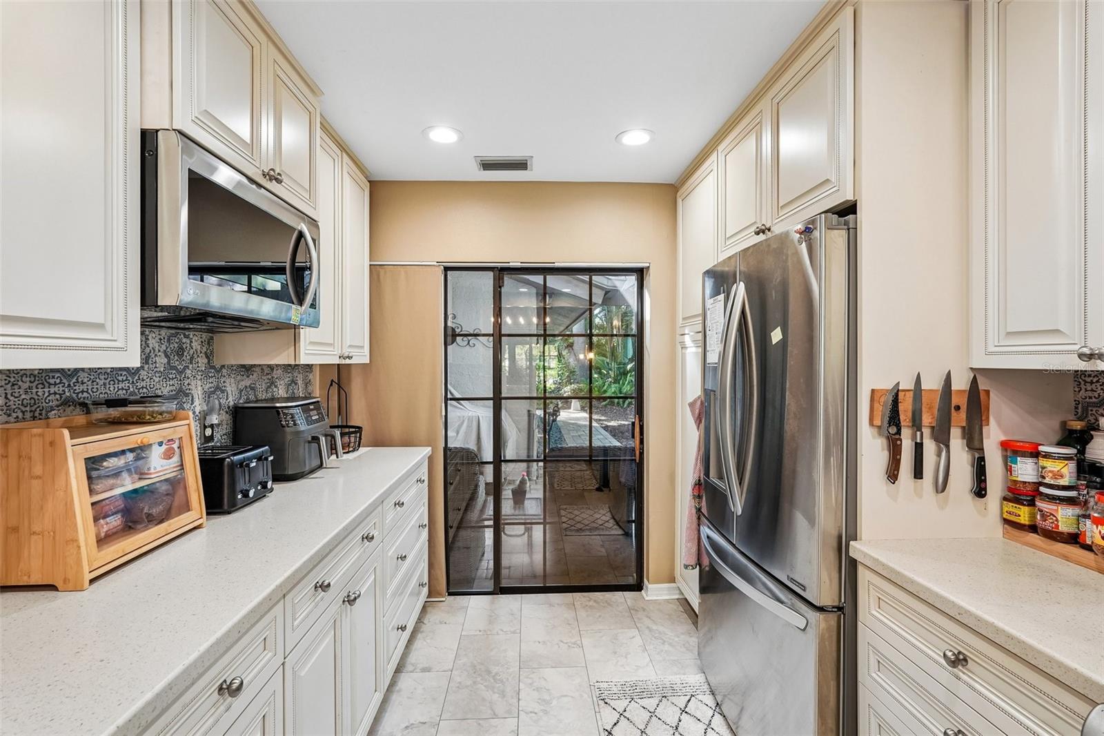 PIPERS WAITE - Residential