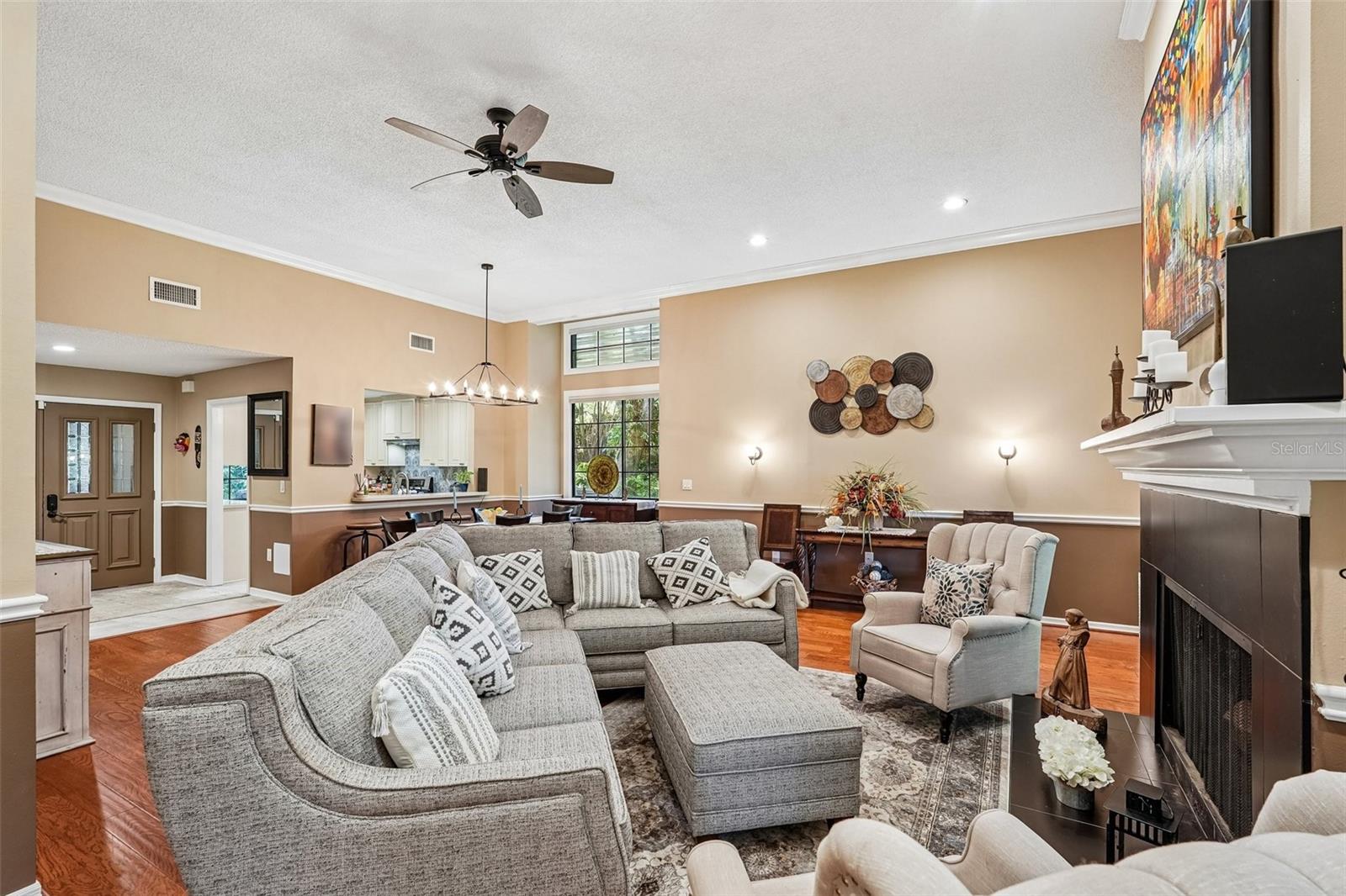 PIPERS WAITE - Residential