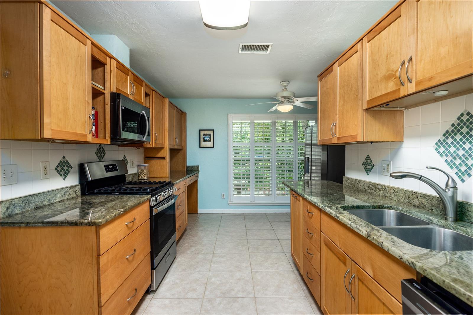 SUNNY ACRES - Residential