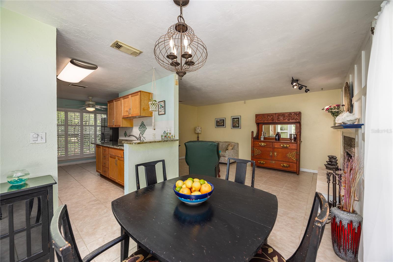 SUNNY ACRES - Residential