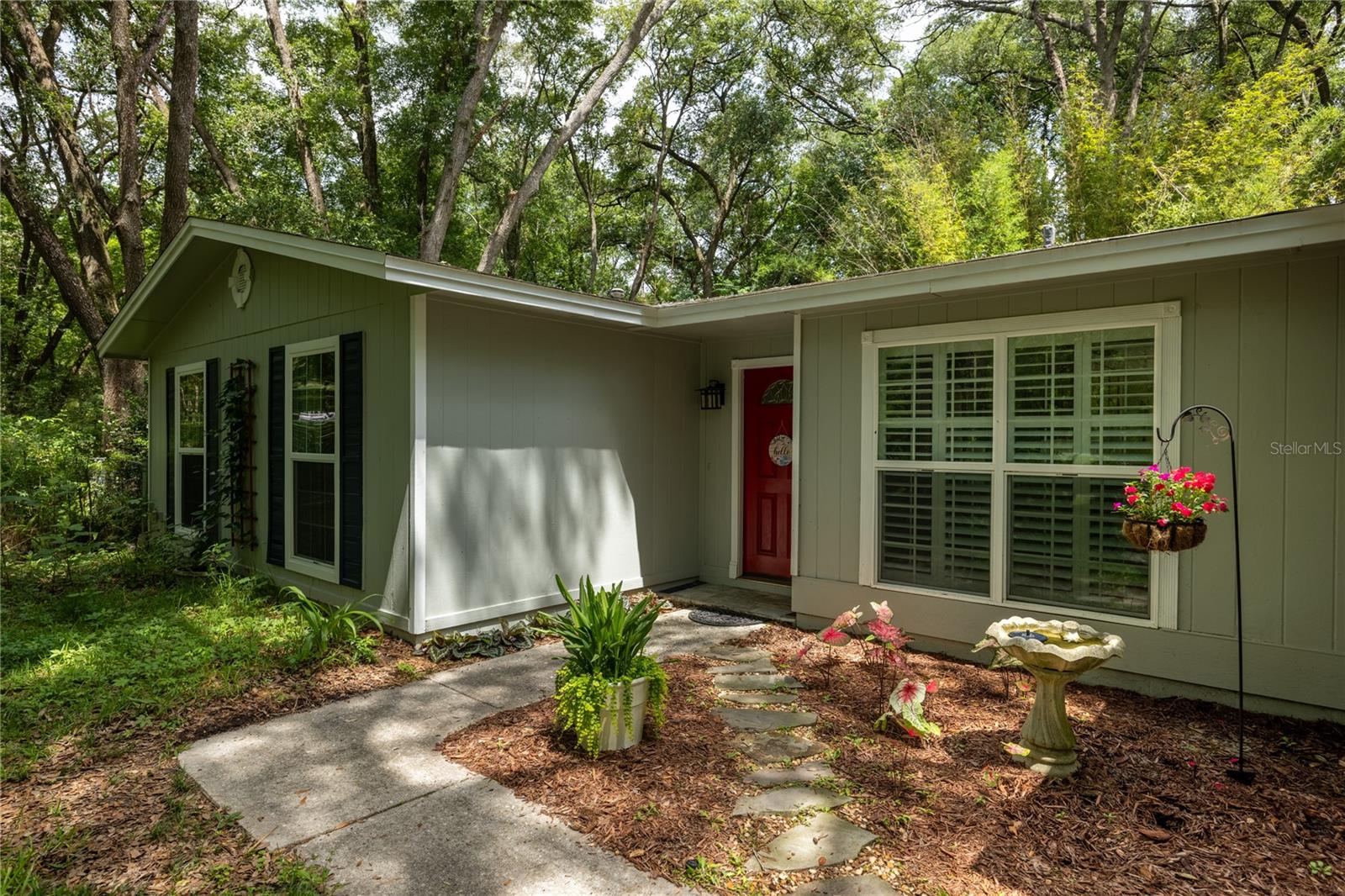 SUNNY ACRES - Residential