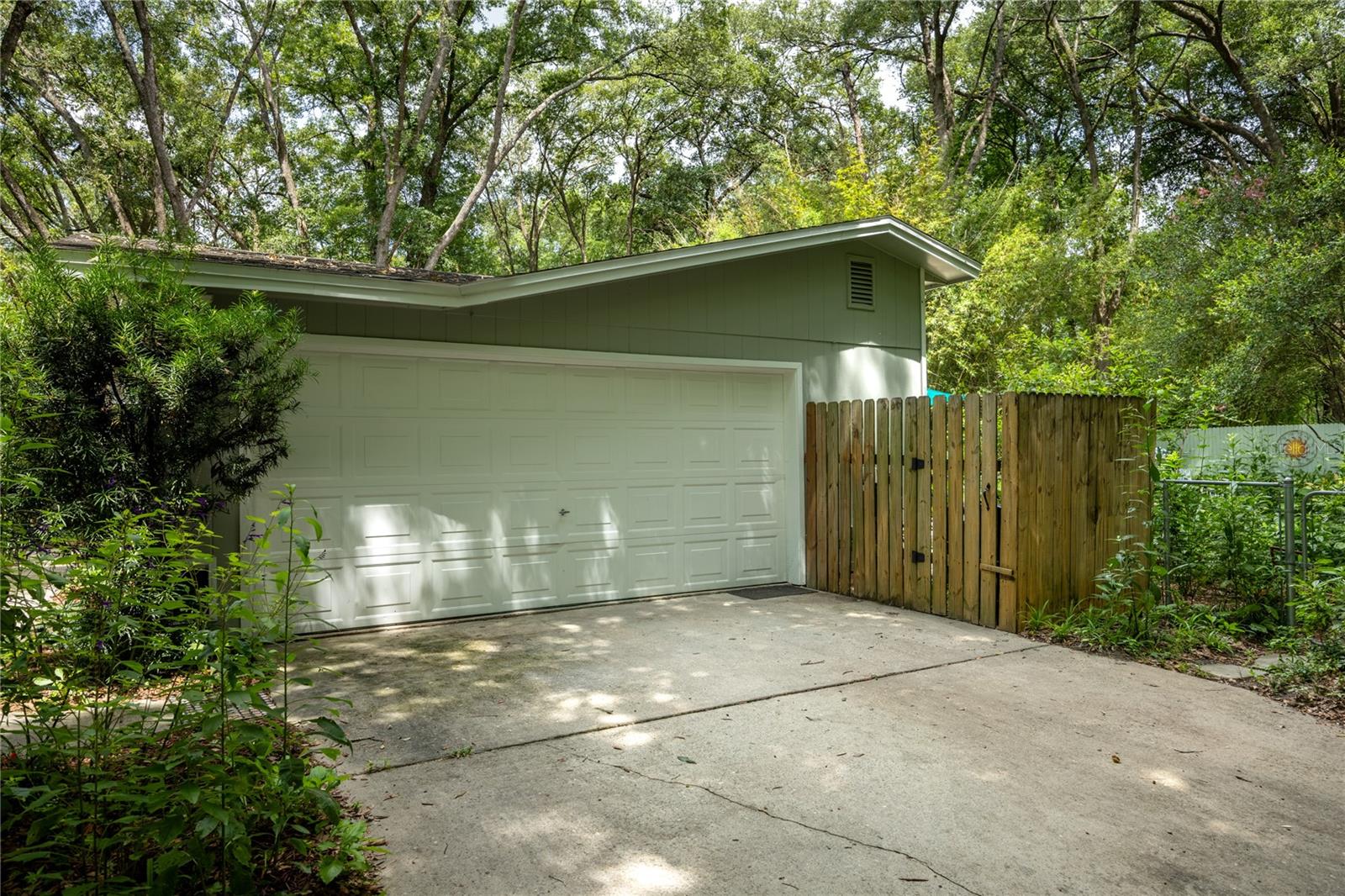 SUNNY ACRES - Residential