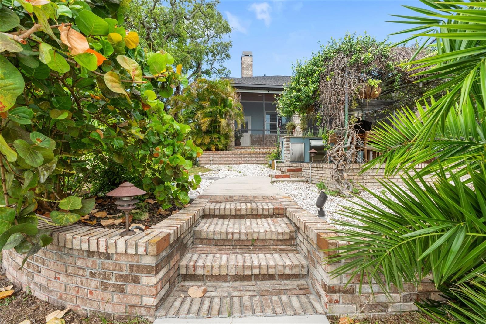 NEW PORT RICHEY CITY - Residential
