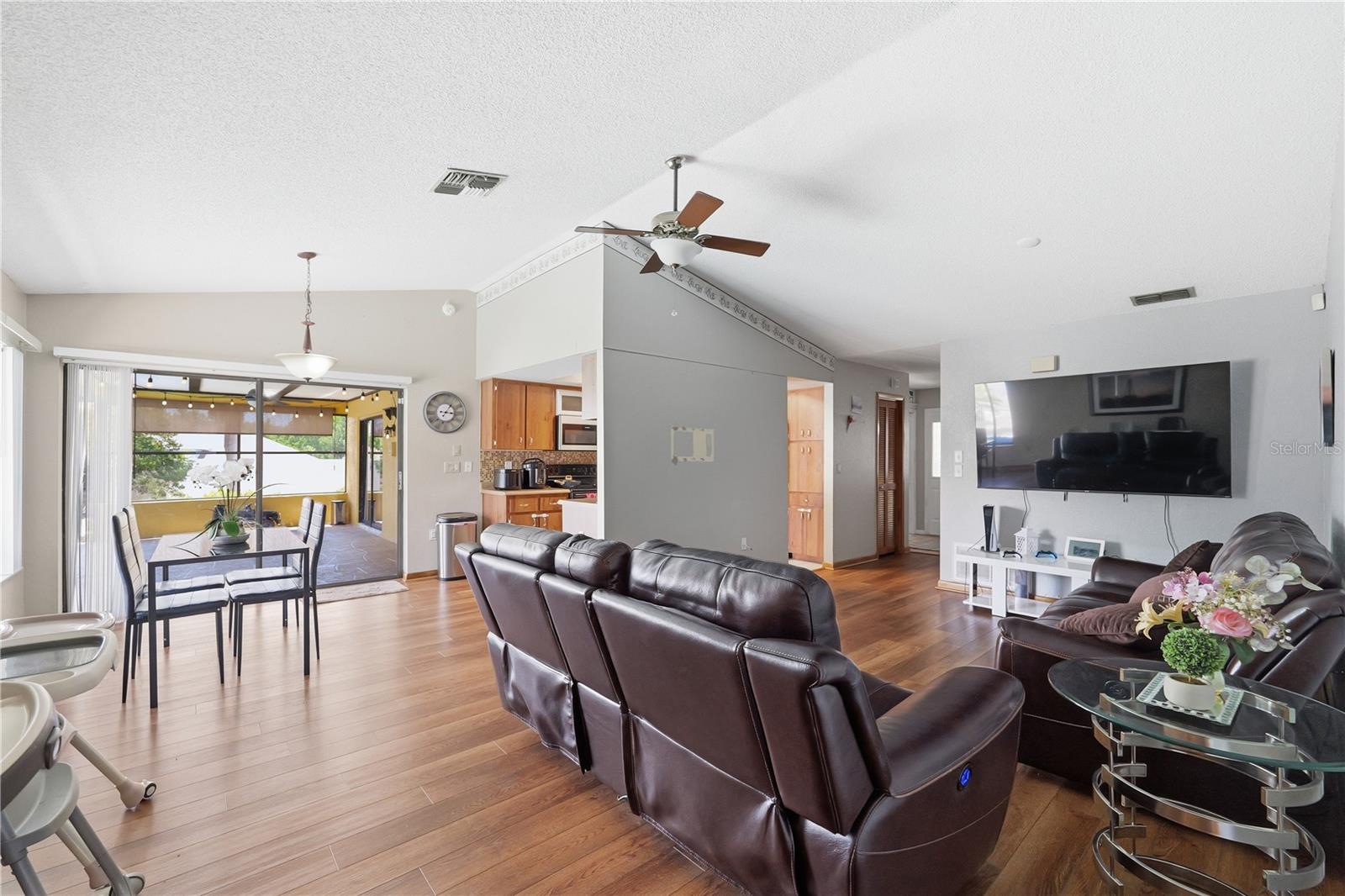 SPRING HILL - Residential