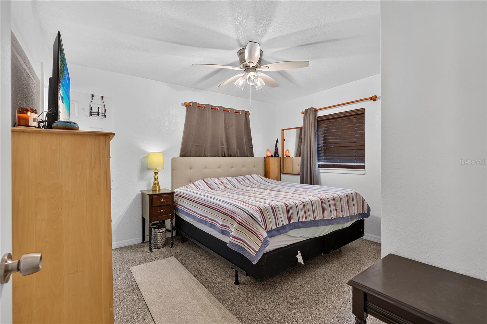BAY CREST PARK UNIT 01 - Residential