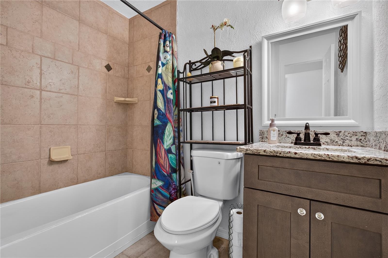 BAY CREST PARK UNIT 01 - Residential