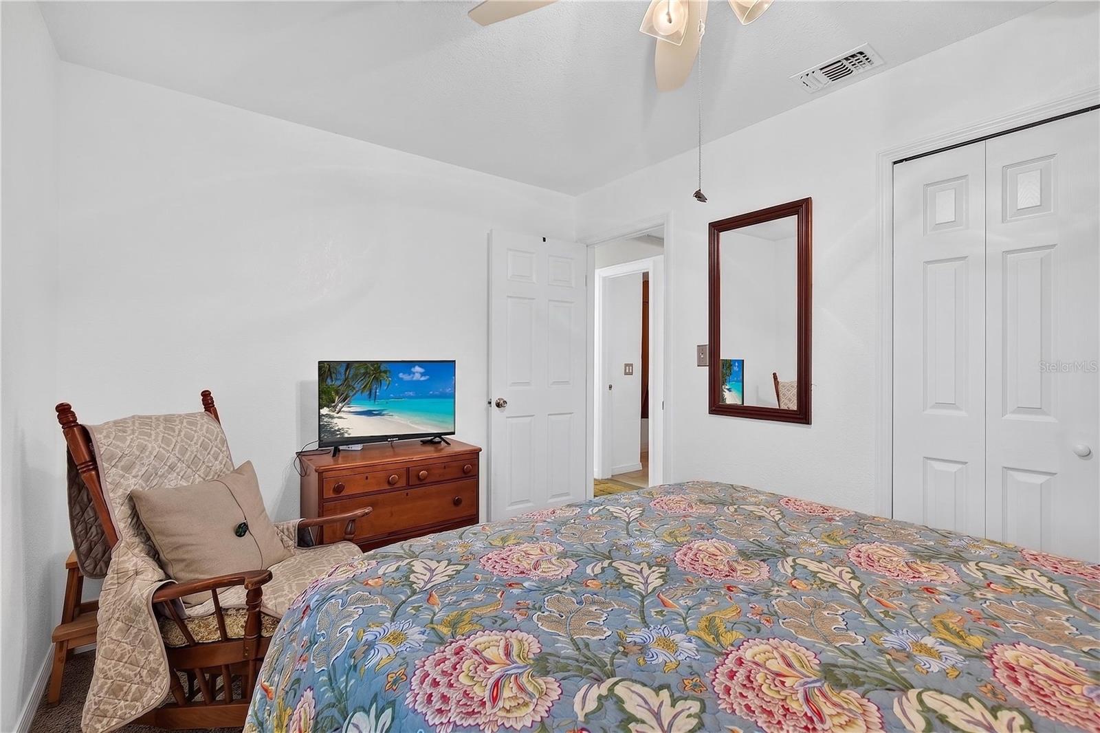BAY CREST PARK UNIT 01 - Residential