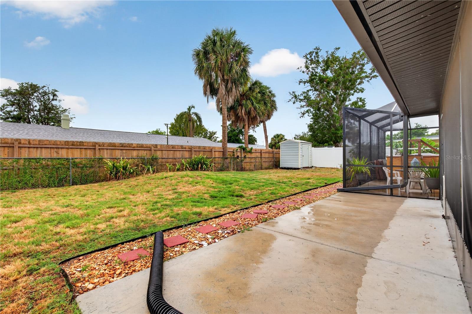 BAY CREST PARK UNIT 01 - Residential