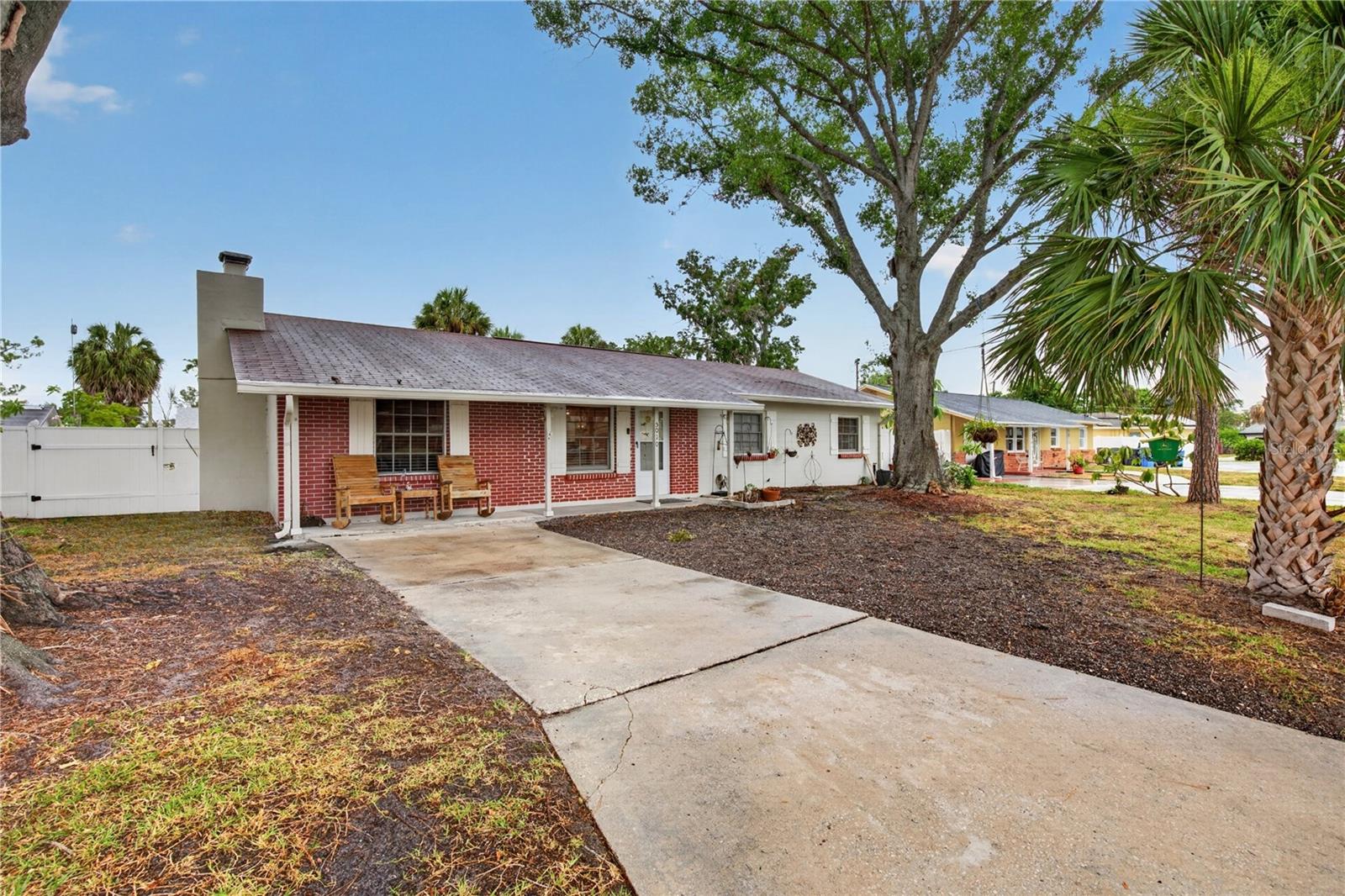 BAY CREST PARK UNIT 01 - Residential