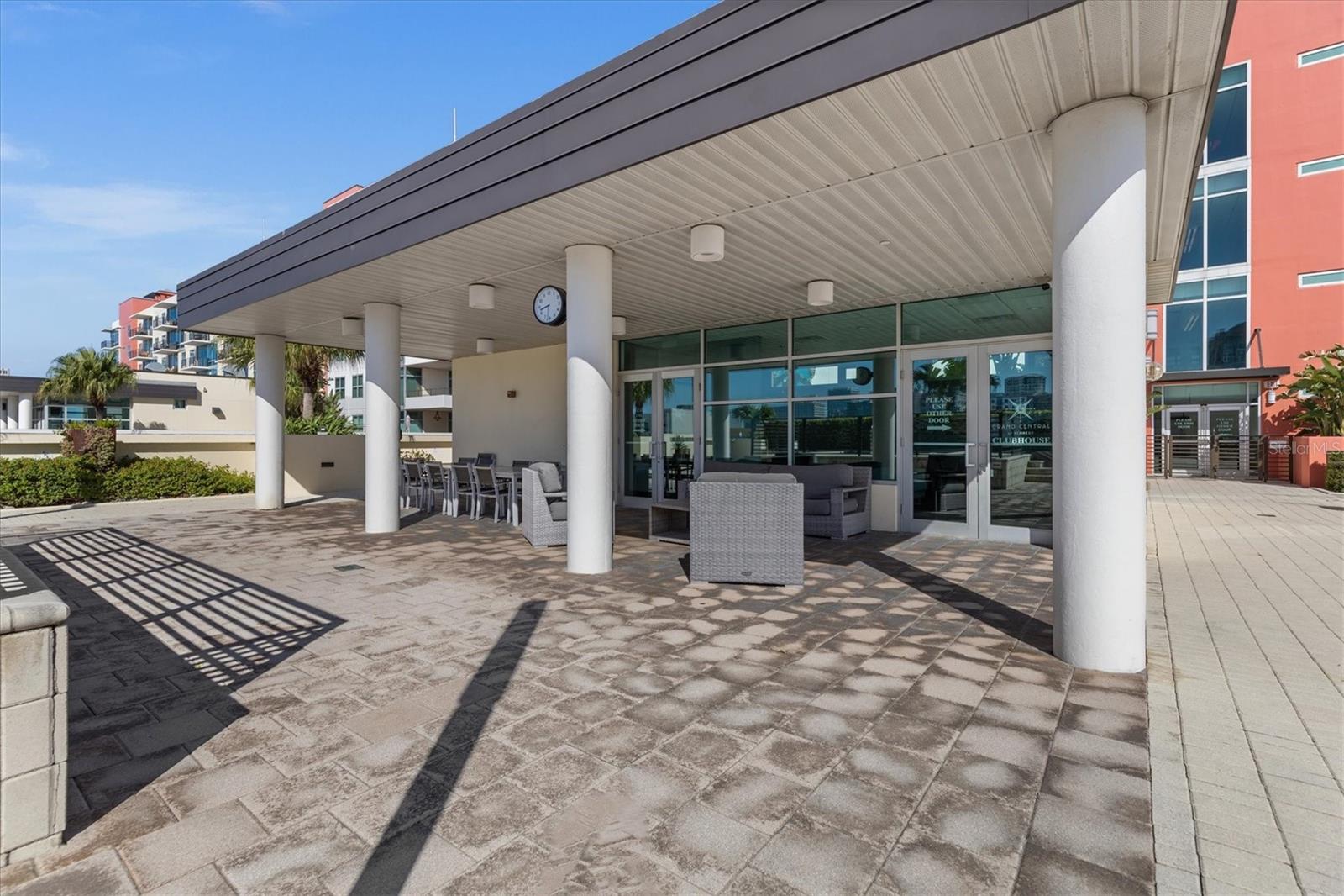 GRAND CENTRAL AT KENNEDY RESID - Residential