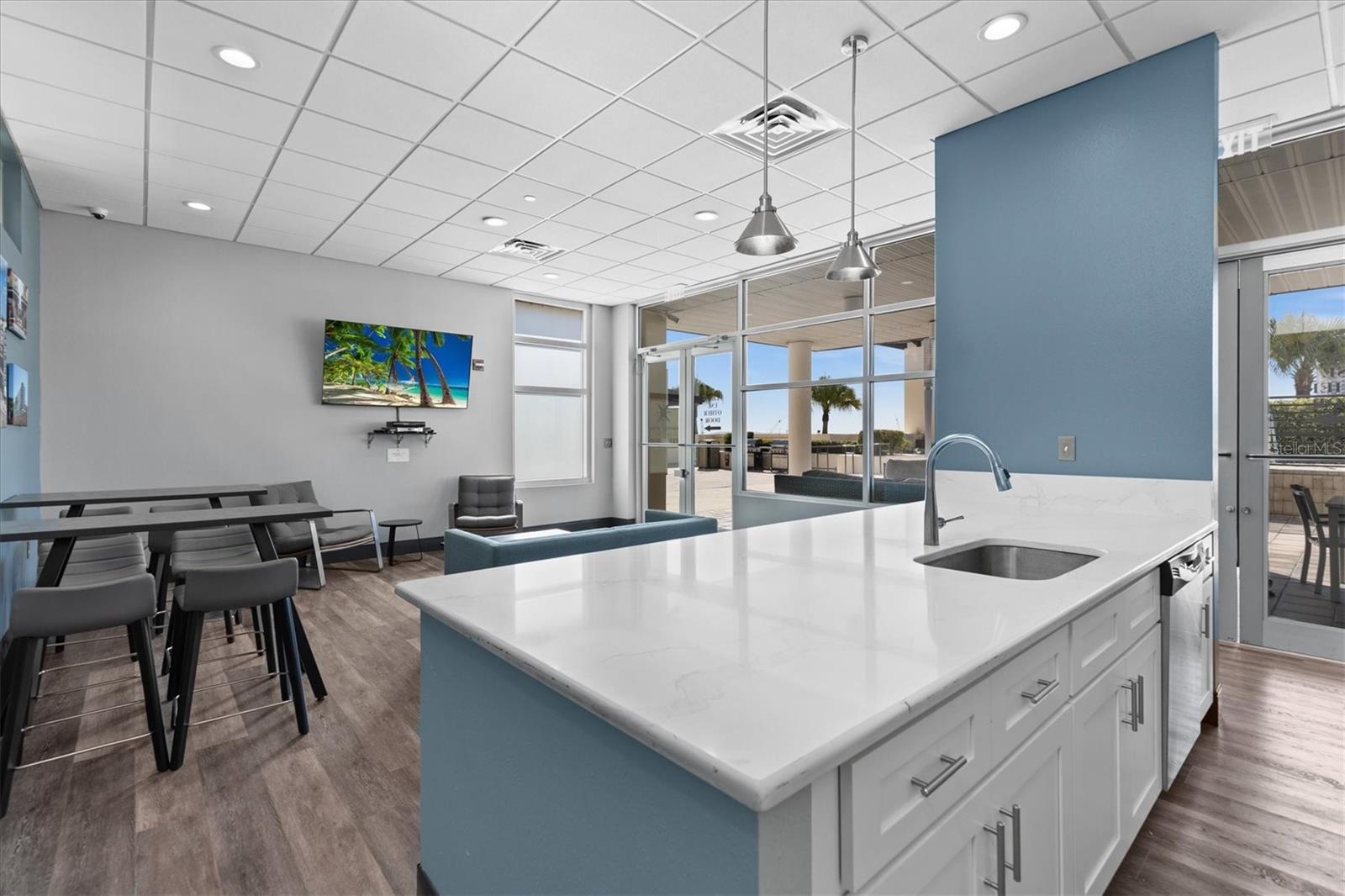 GRAND CENTRAL AT KENNEDY RESID - Residential