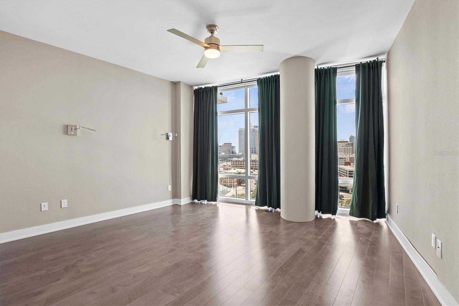 GRAND CENTRAL AT KENNEDY RESID - Residential
