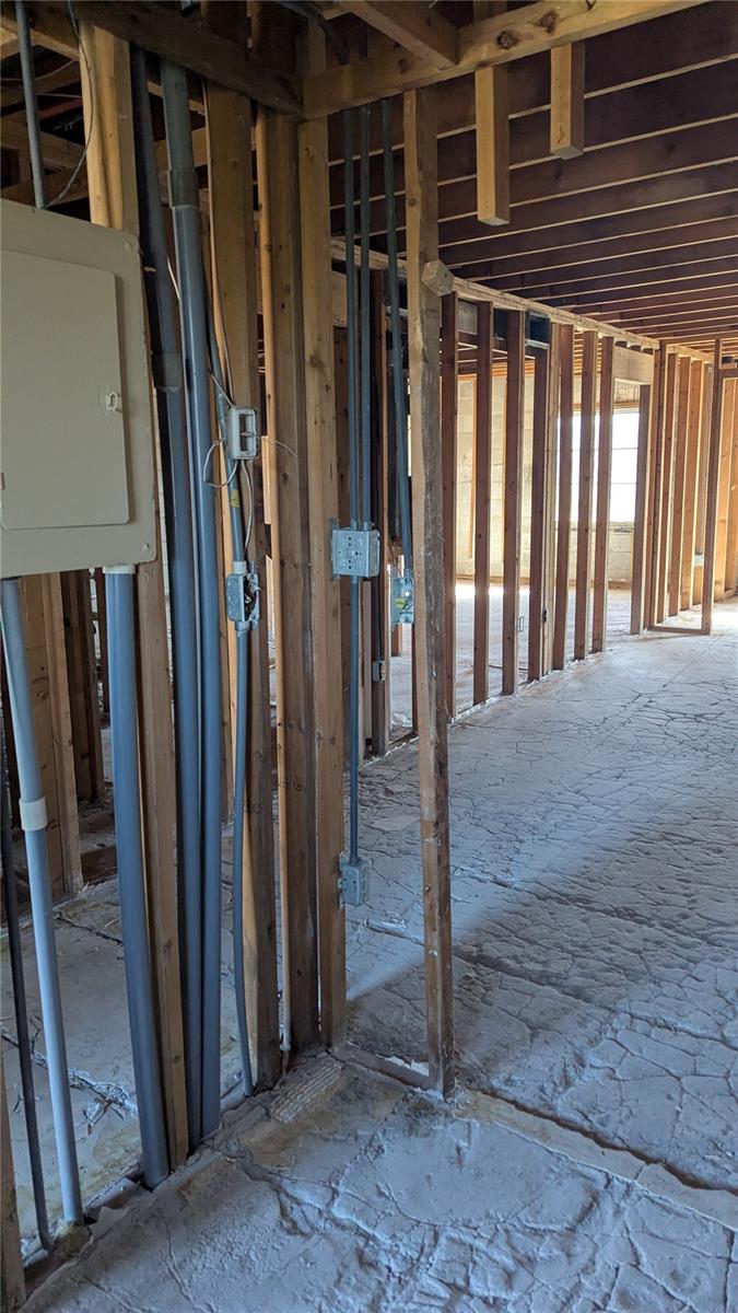 BAYSHORE ON THE LAKE APTS SEC 2 - Residential