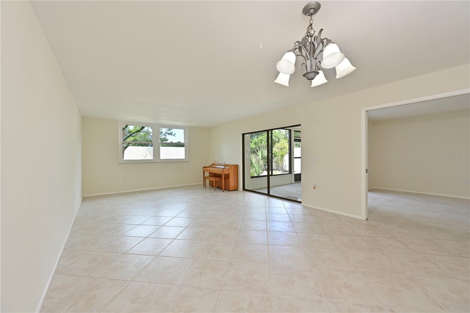 WILDEWOOD SPGS STAGE 6A OF WOODLAWN - Residential