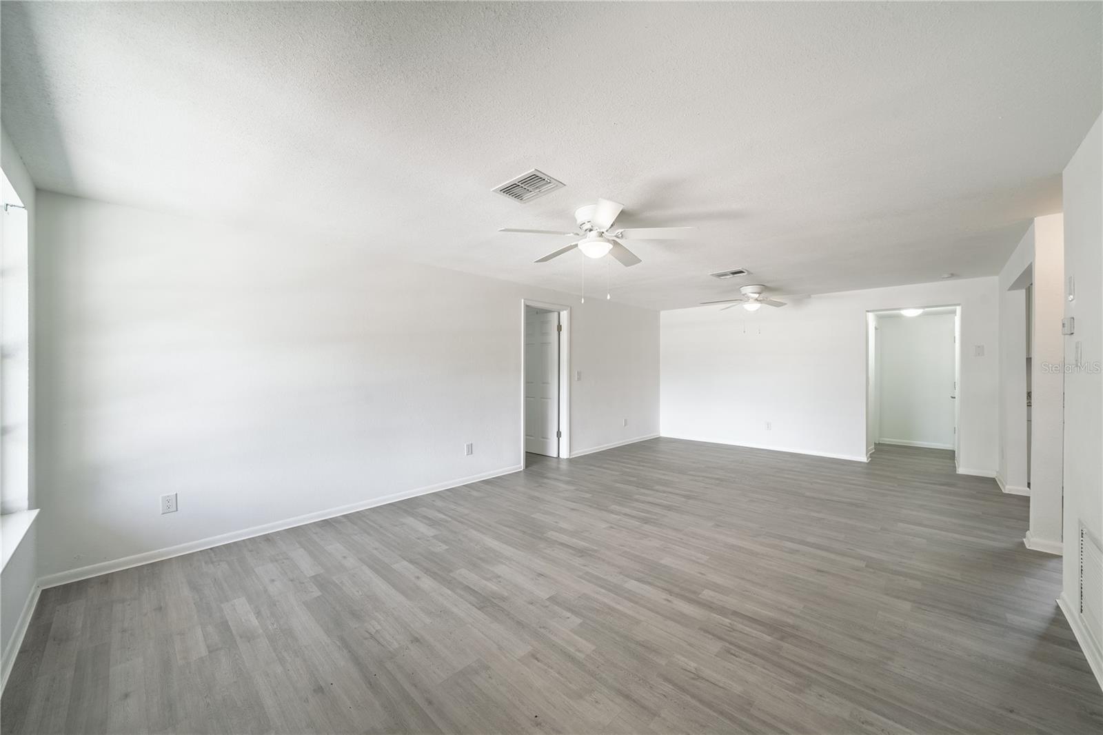DELTONA LAKES UNIT 32 - Residential