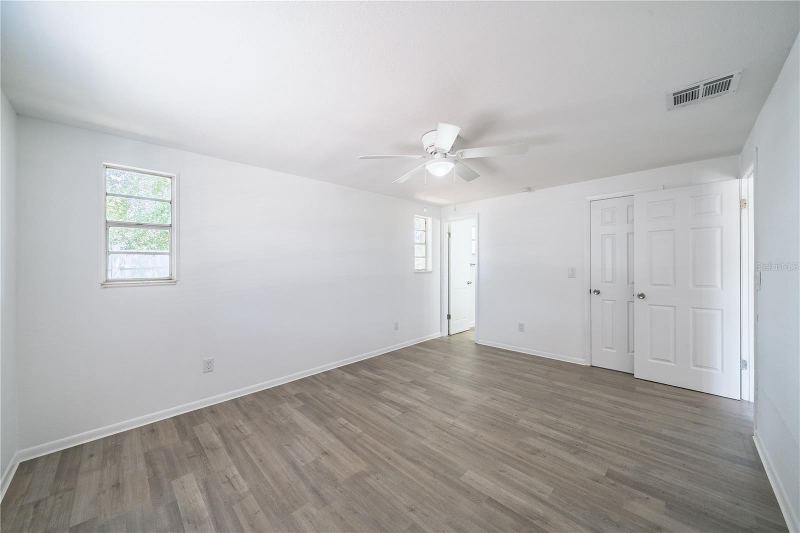 DELTONA LAKES UNIT 32 - Residential
