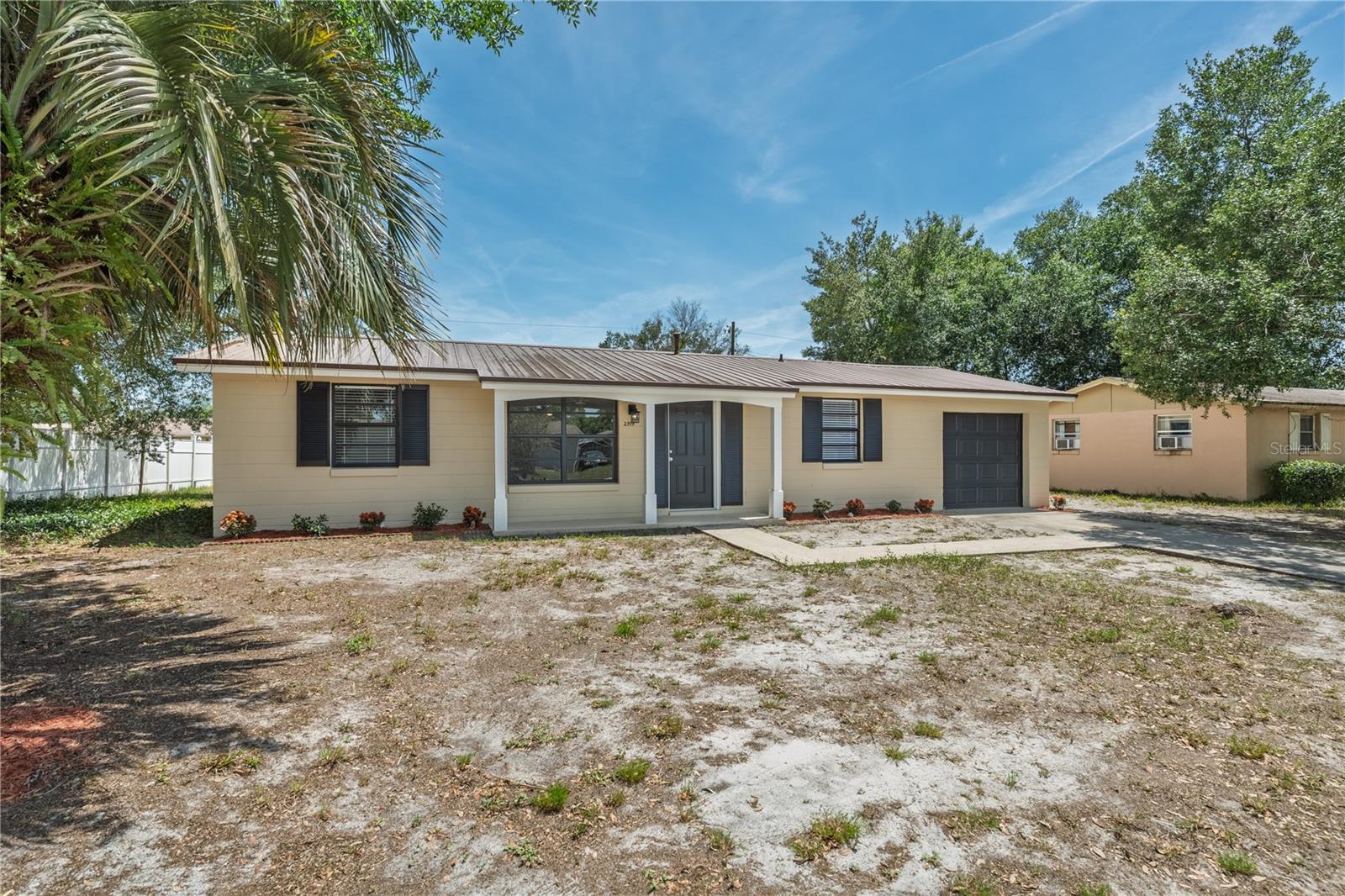 DELTONA LAKES UNIT 32 - Residential