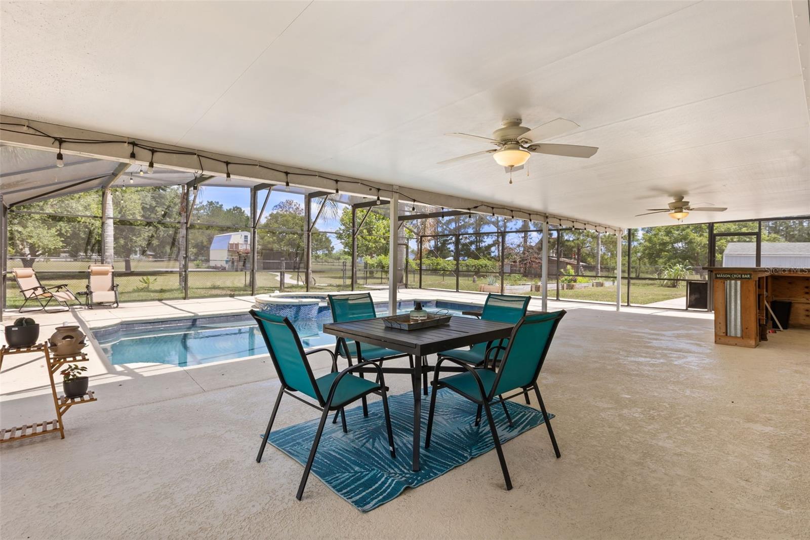 ACREAGE & UNREC - Residential