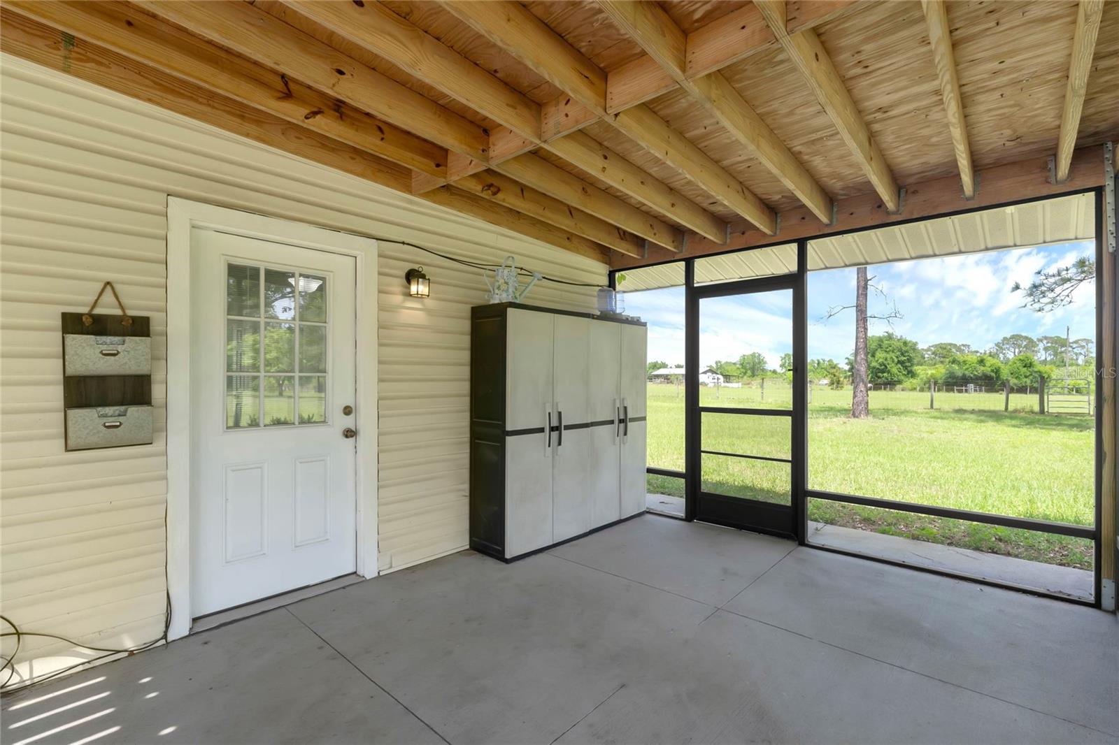ACREAGE & UNREC - Residential
