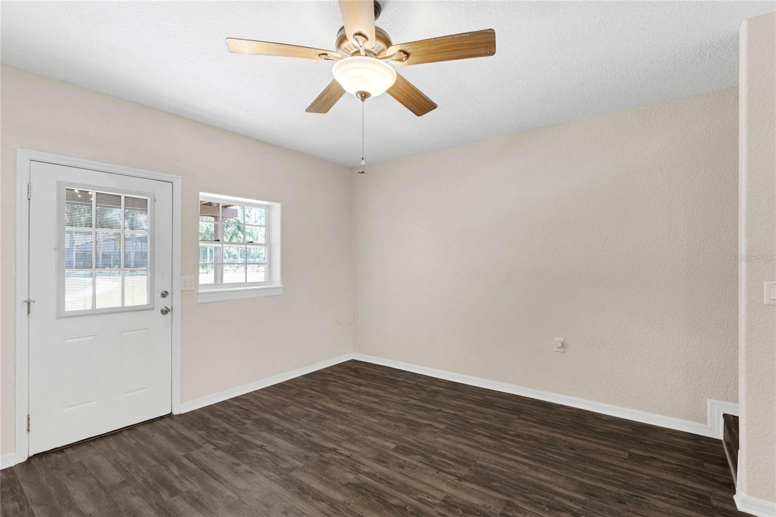 ACREAGE & UNREC - Residential