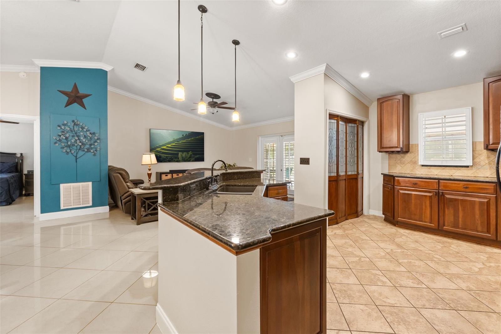 ACREAGE & UNREC - Residential