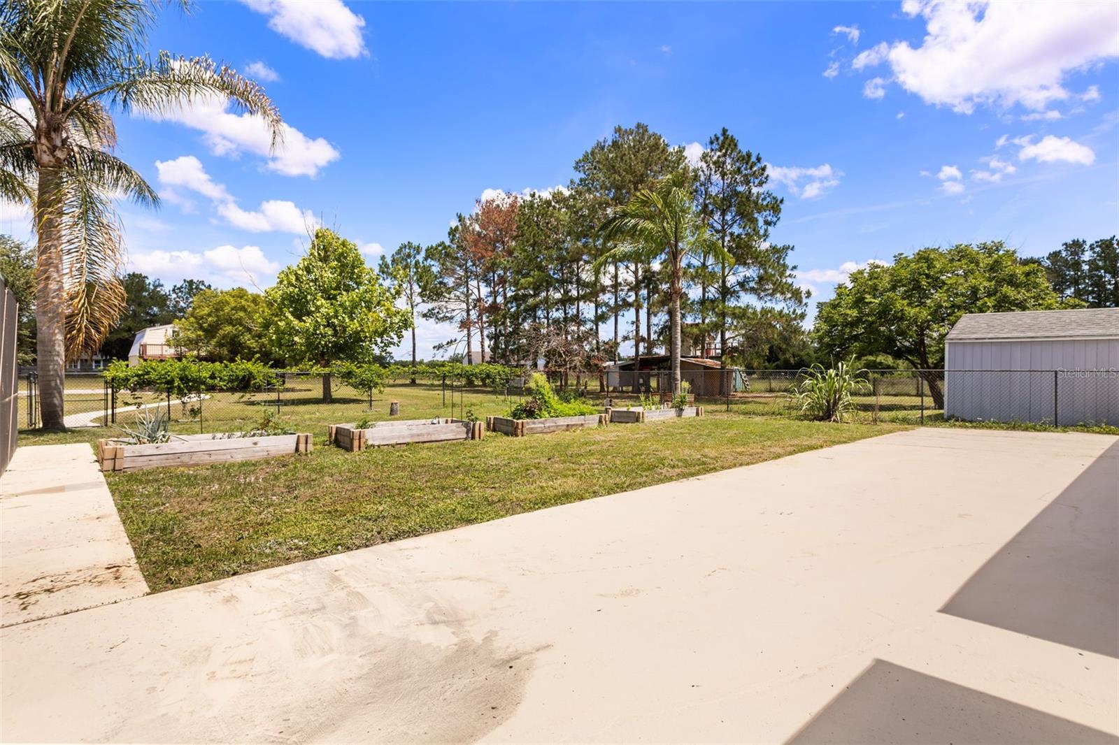 ACREAGE & UNREC - Residential