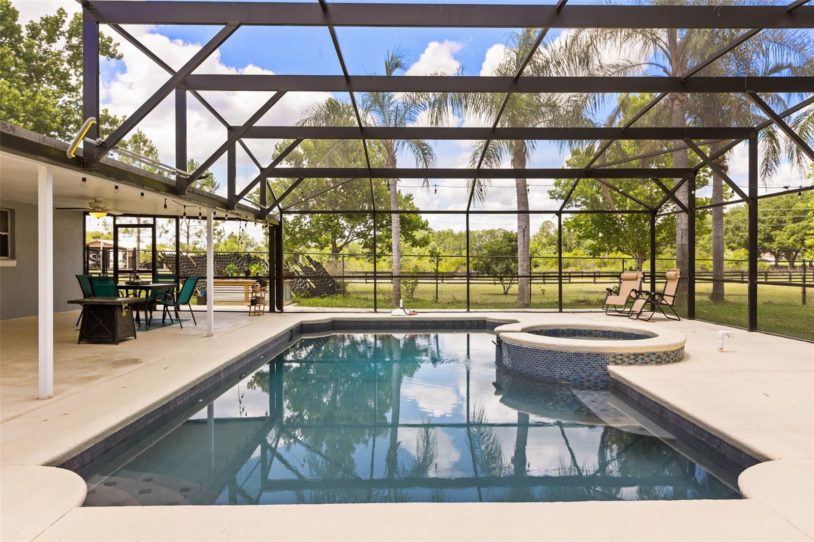 ACREAGE & UNREC - Residential