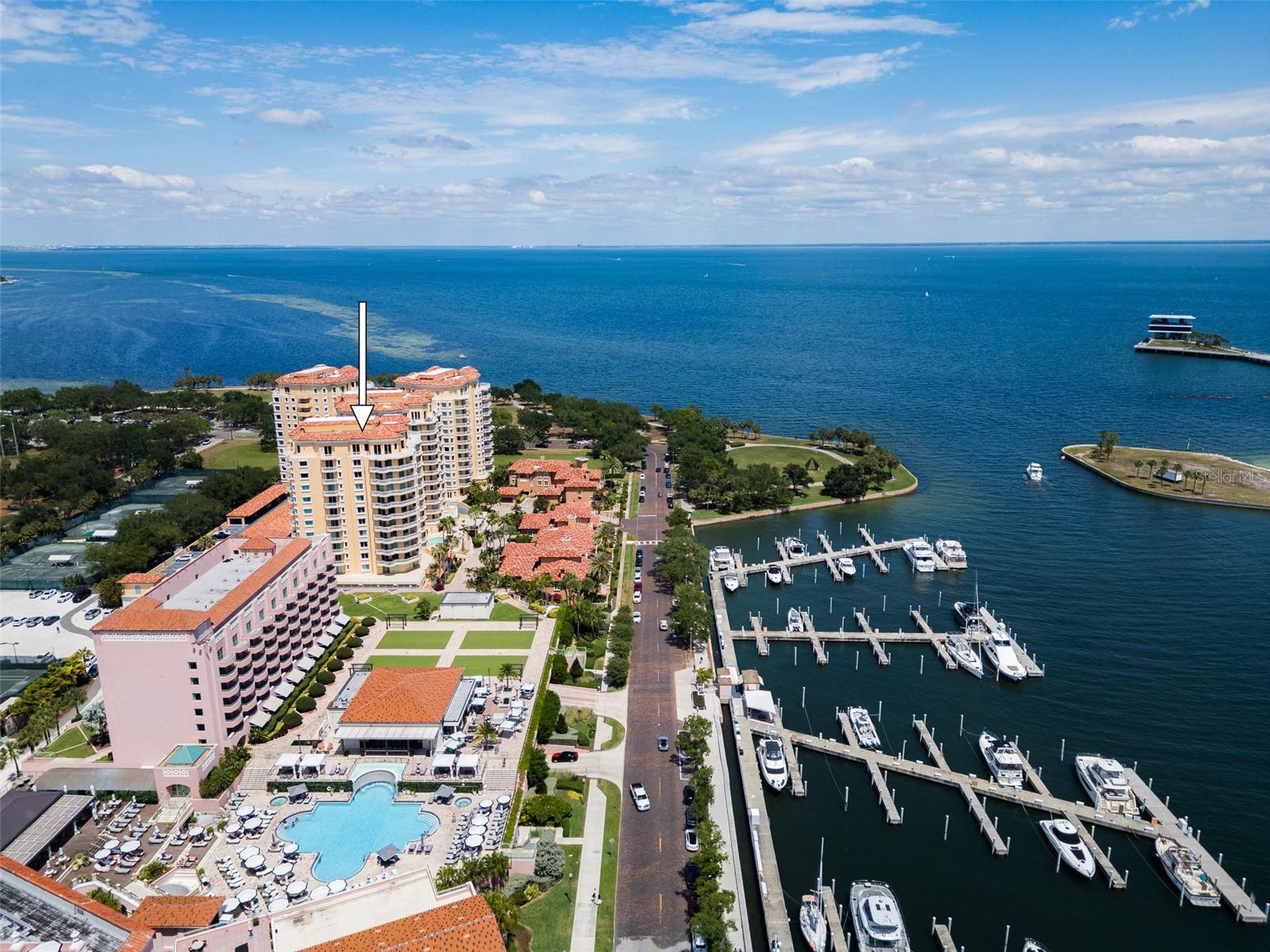 VINOY PLACE CONDO - Residential