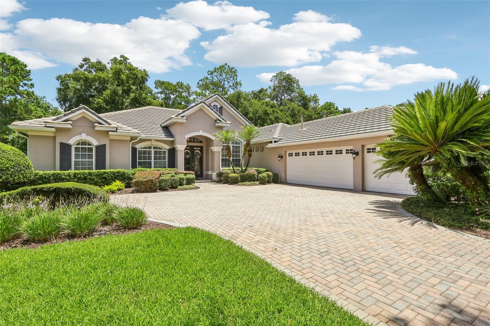 ALAQUA LAKES PH 1 - Residential
