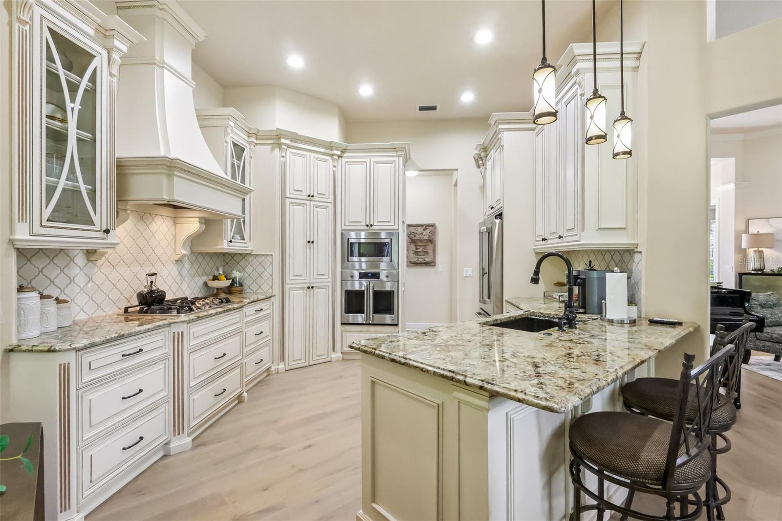 ALAQUA LAKES PH 1 - Residential