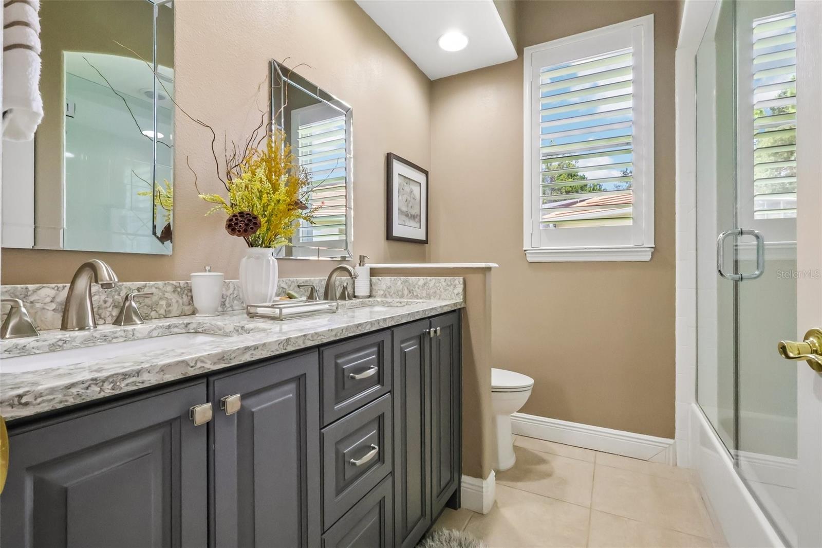 ALAQUA LAKES PH 1 - Residential