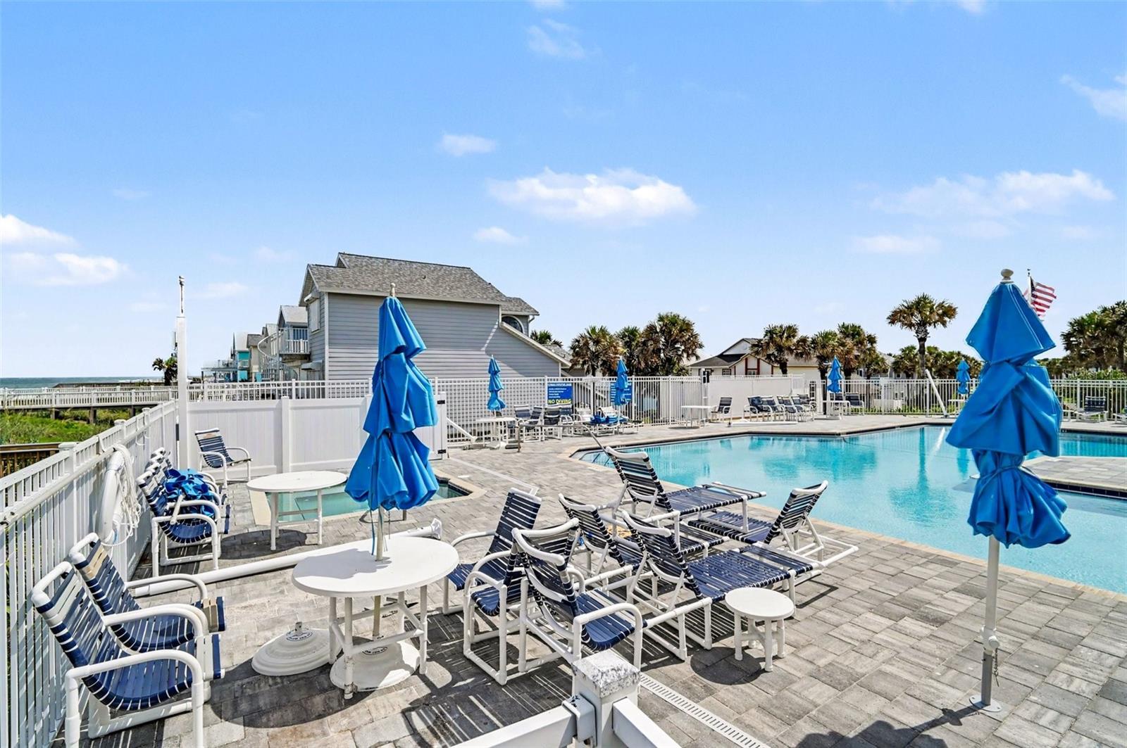 SEA COLONY - Residential
