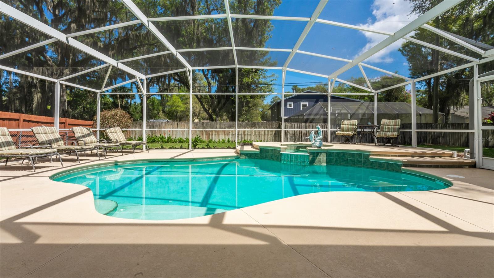 Florida Shores 01 - Residential