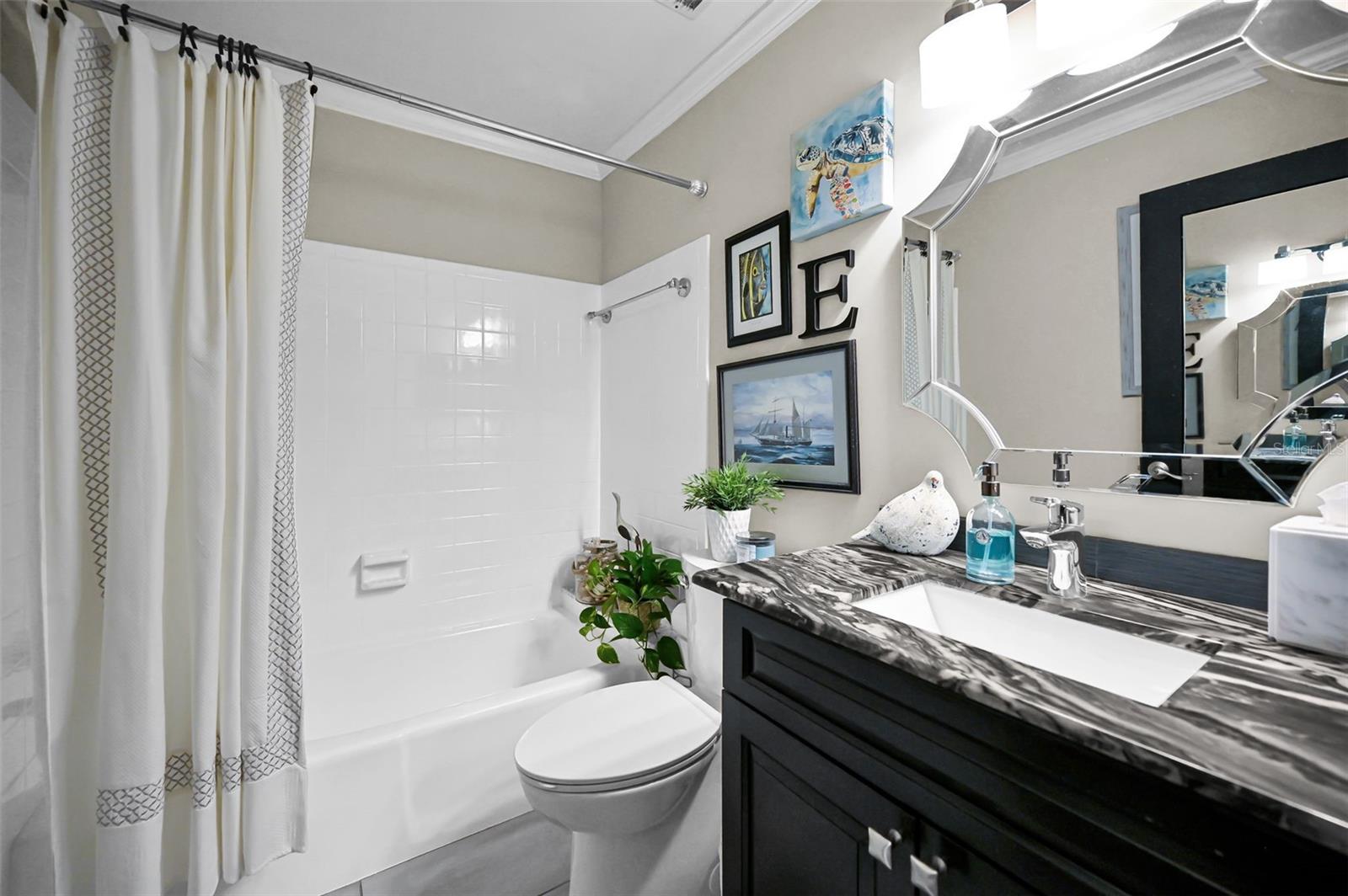 HARBOUR CLUB CONDO 3 - Residential