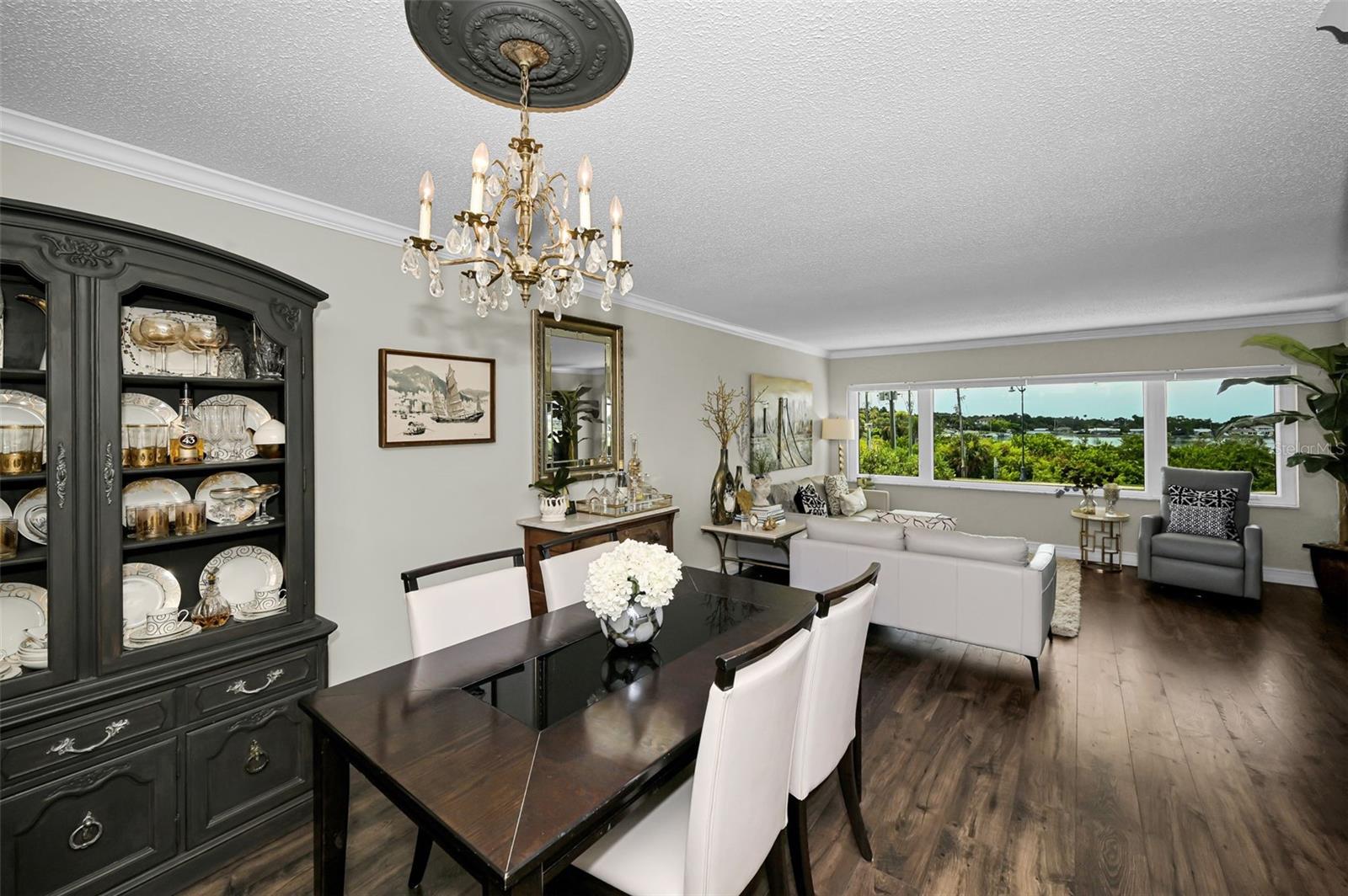 HARBOUR CLUB CONDO 3 - Residential
