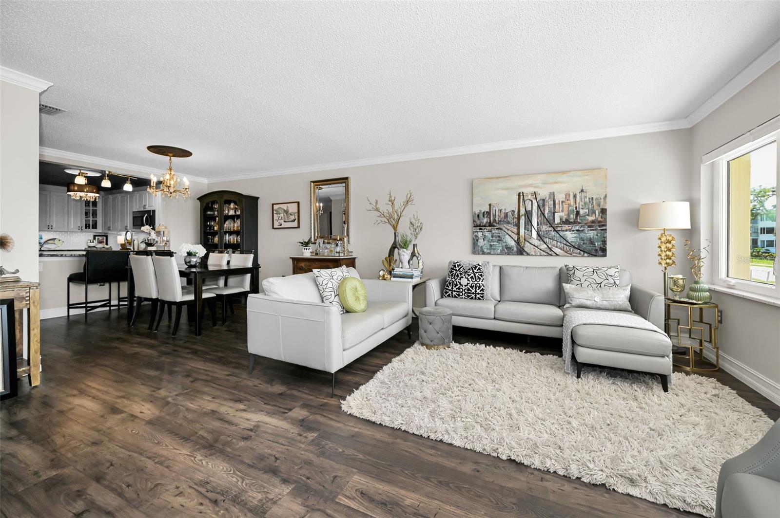 HARBOUR CLUB CONDO 3 - Residential