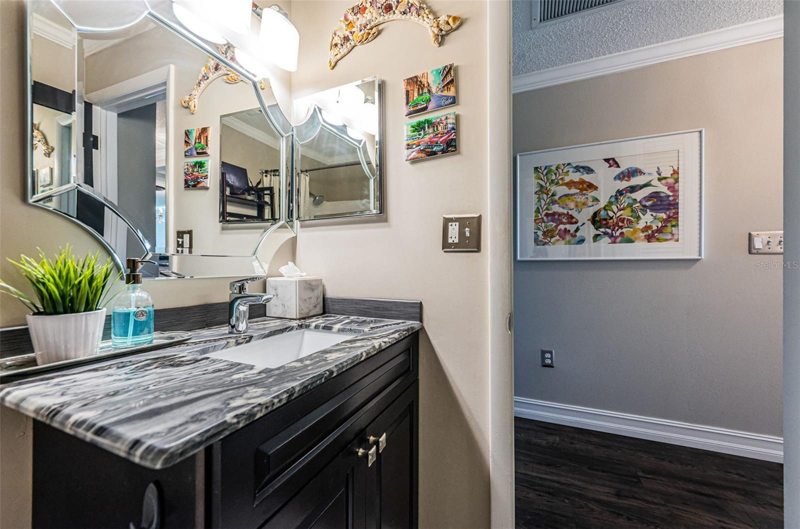 HARBOUR CLUB CONDO 3 - Residential