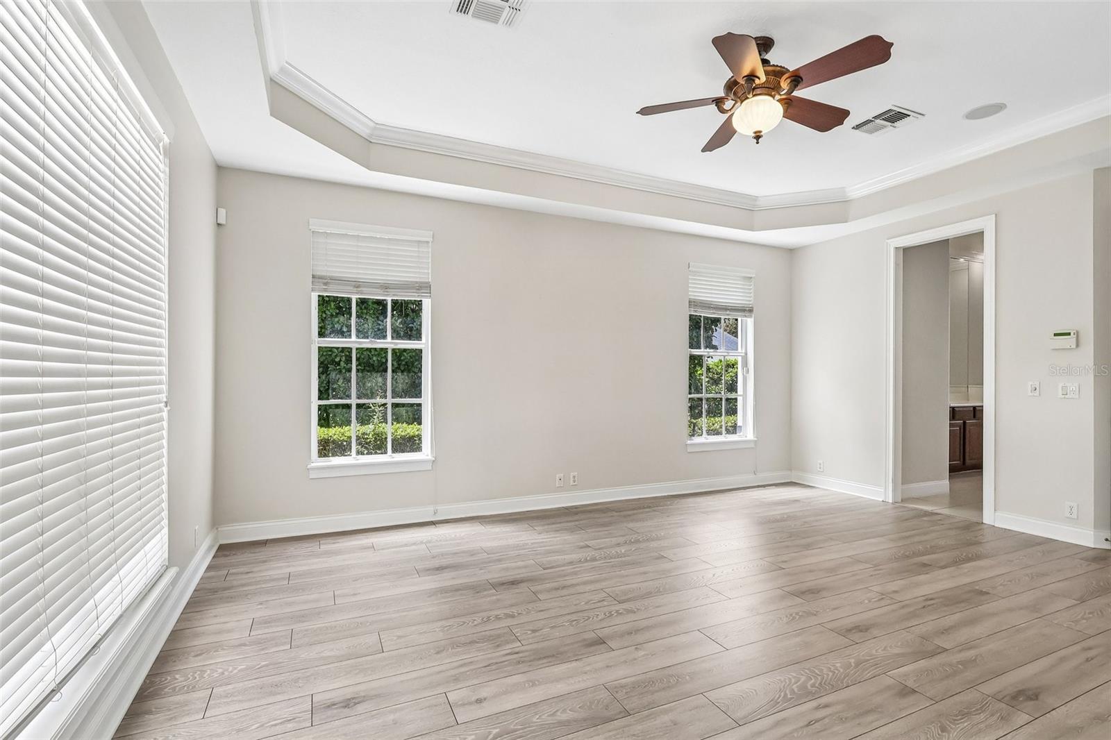 KEENES POINTE - Residential
