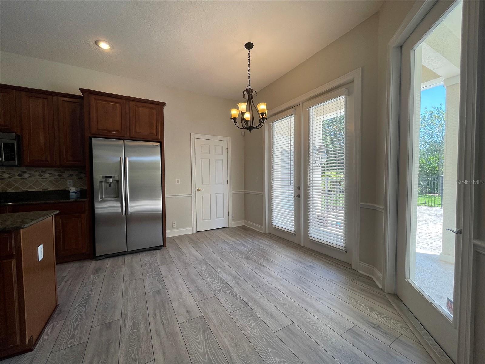KEENES POINTE - Residential